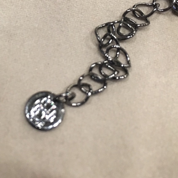 HOUSE OF HARLOW: Noble Tribe Horn necklace - Picture 4 of 5